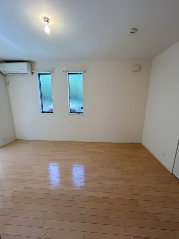 ルサンティエ武蔵野の洋室