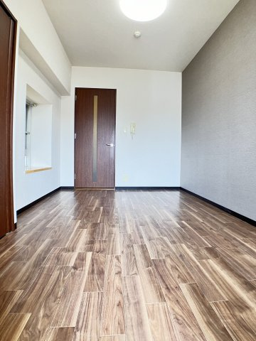 東小橋Ⅱ番館の居間・リビング