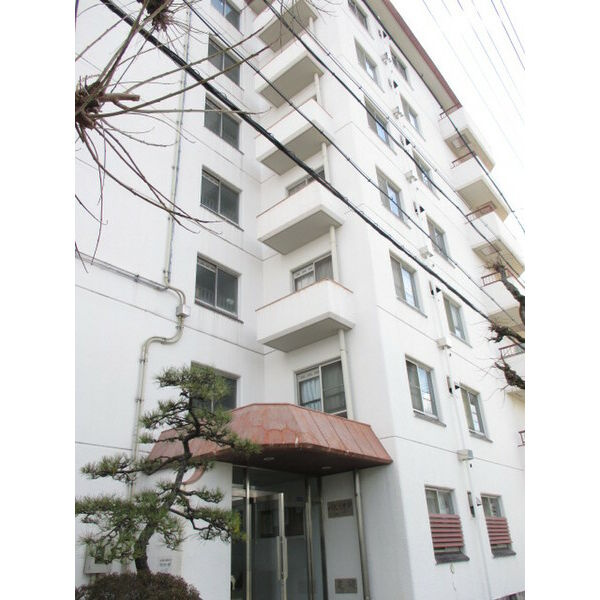 パピリオン松下の玄関