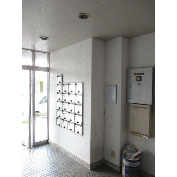 パピリオン松下のエントランス