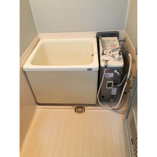 パピリオン松下の浴室