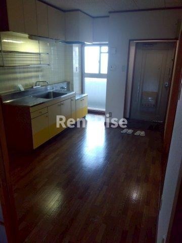 リアライズ国府宮の居間・リビング