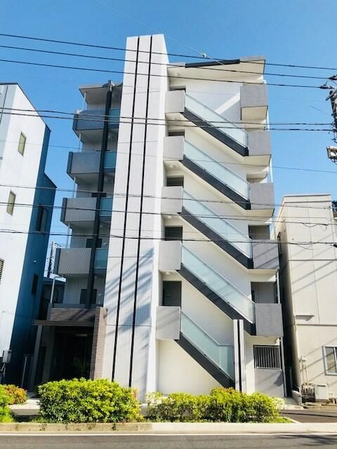 ウィステリア横浜の外観