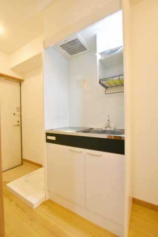 ＧａｒｄｅｎＣｏｕｒｔ上大岡Ａ号棟のキッチン