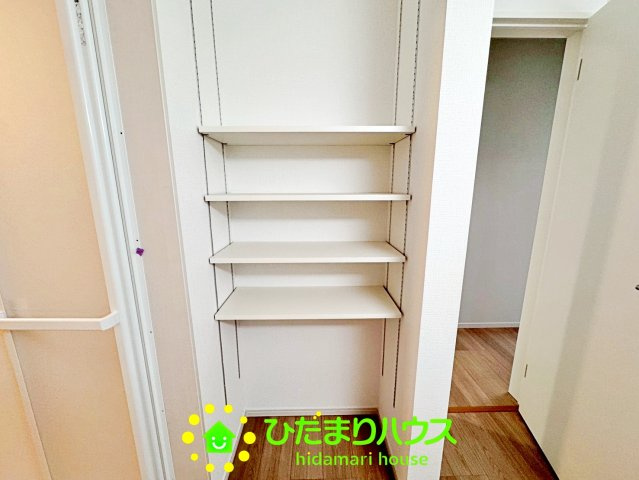 久喜市久喜東27期　新築一戸建て　01　リガーレの収納|収納スペースも豊富です！