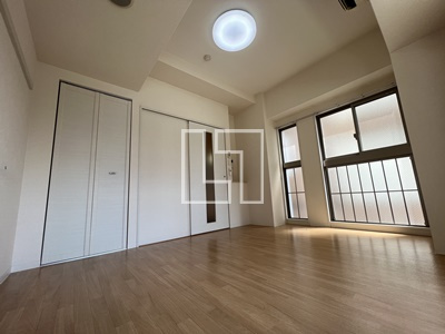 【寝室】 | エグゼリエみなと通り | エグゼリエみなと通り　洋室