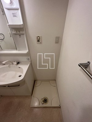 【設備】 | エグゼリエみなと通り | エグゼリエみなと通り　室内洗濯パン