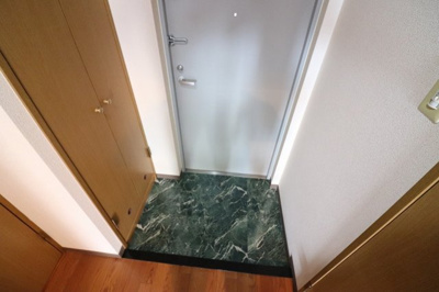 【玄関】 | リヴェール楠根