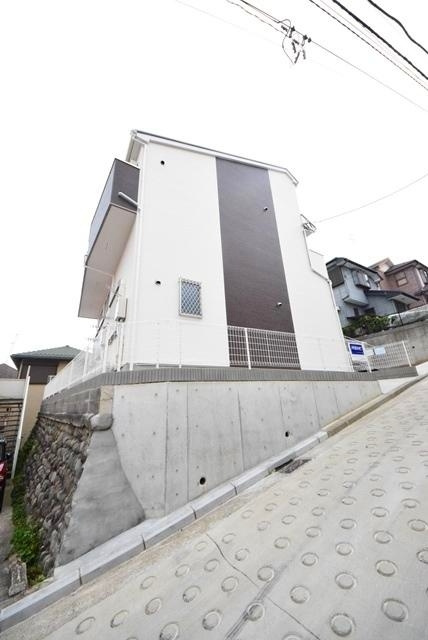 ラ・ヴィール杉田の外観