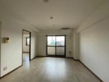 戸田市本町３丁目の一棟マンションの内装