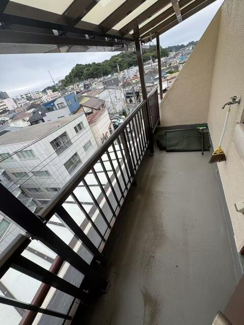 時田マンションのバルコニー
