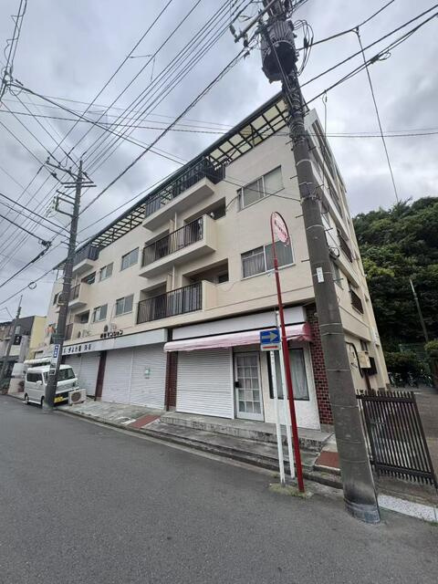 時田マンションの外観