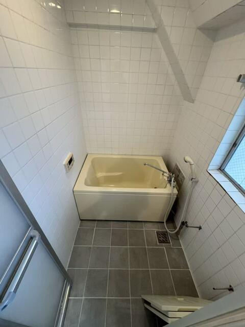 時田マンションの浴室