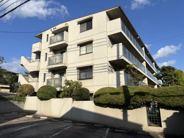 ファミーユ住吉牛神前北棟