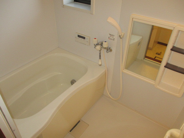 エヴァーグリーン西大和Ａの浴室