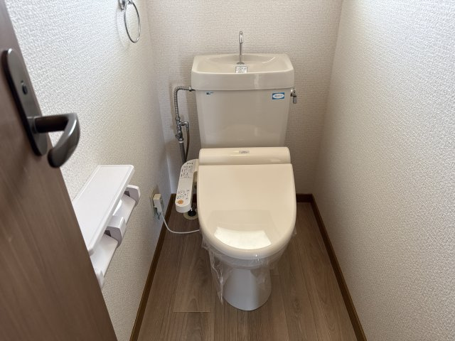 エスポワールＪＵＮ２番館のトイレ