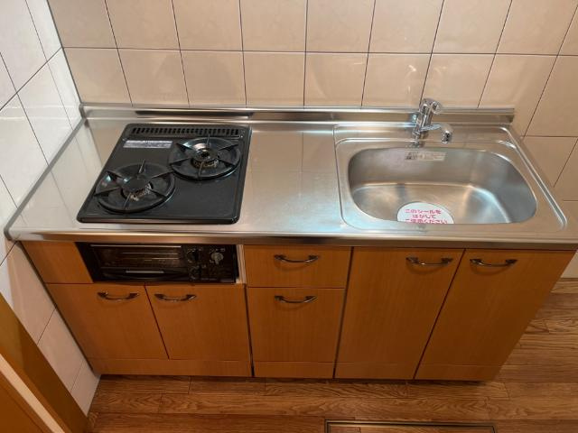 メゾン　ドゥ　シェリーの間取り