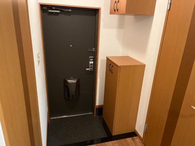 メゾン　ドゥ　シェリーの玄関|玄関