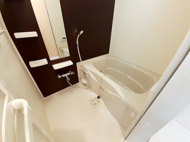 アバンツァート葉多の浴室