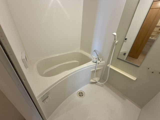 エレガンス・ヴィラＡの浴室