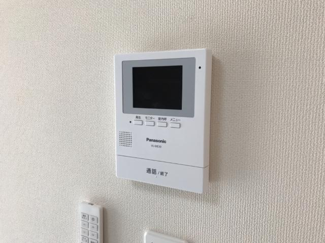 キルシュブリューテのセキュリティ|カメラ付インターホン（イメージ）