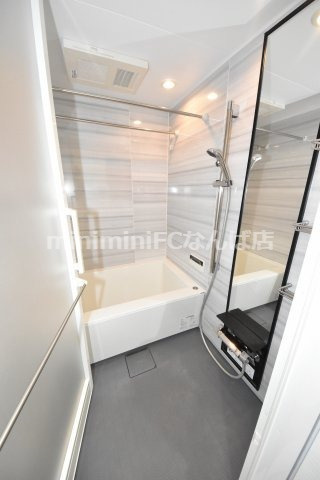 エスライズ西本町Ⅱの浴室