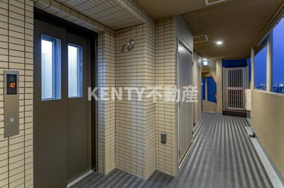 【その他共用部分】 | ガリシア大森Ｅａｓｔ | ゆとりのあるエントランスです