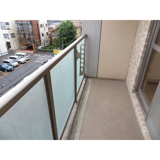 ロイヤルヒルズ浦和のバルコニー|バルコニー