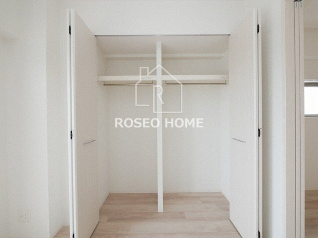 エスリード弁天町グロリアの収納