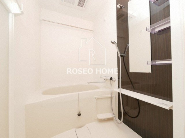 エスリード弁天町グロリアの浴室