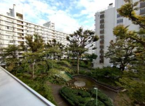 亀戸二丁目団地第9号棟の展望