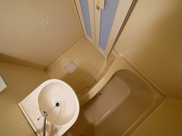 シャンテムーランの浴室|日々の疲れを癒すお風呂付です