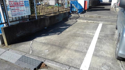 【駐車場】 | エルディム鈴木