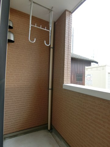 フィオーレ　新開の駐車場