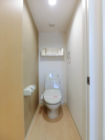 フィオーレ　新開のトイレ