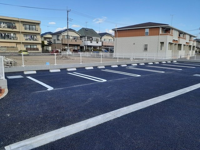 サンシャインの駐車場