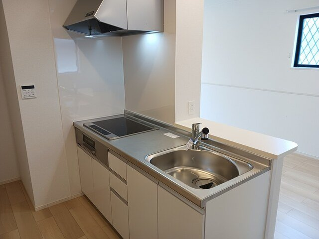 ヒカルサ加須イーストⅠのキッチン