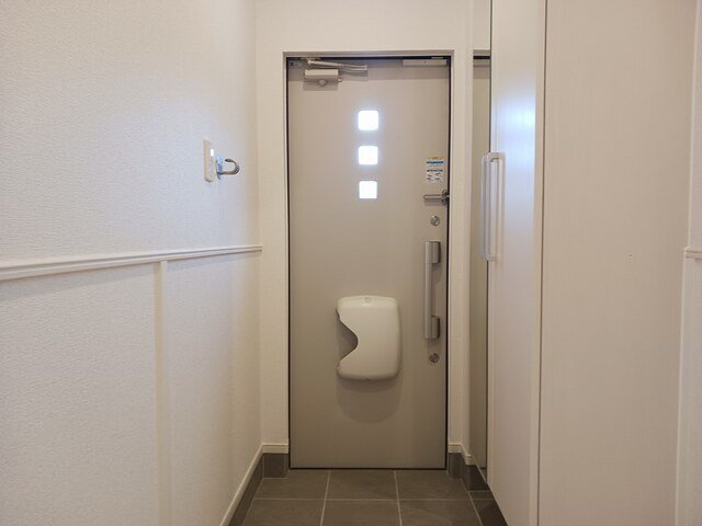 ヒカルサ加須イーストⅠの玄関