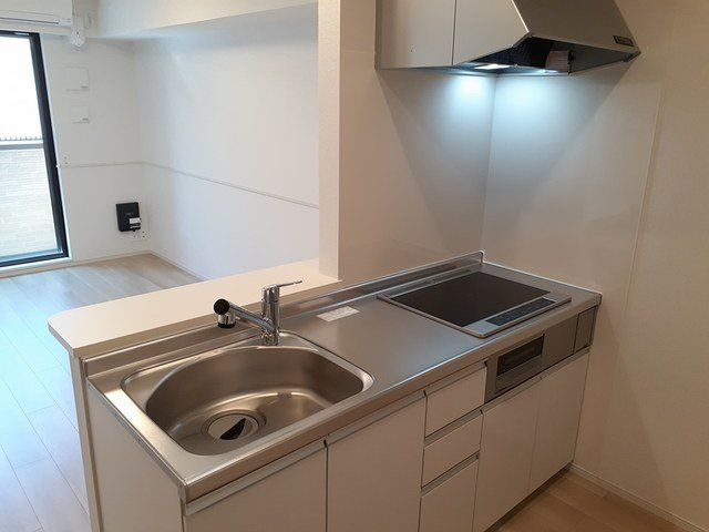 コッツ　ウォルズ　ガーデンのキッチン