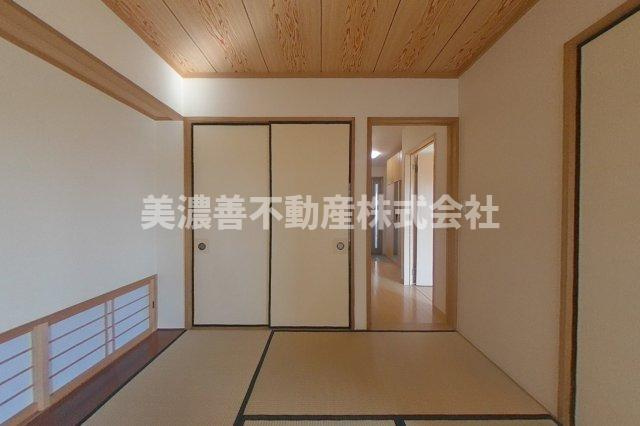 ６６０６３　岐阜市柳津町南塚中古戸建ての和室