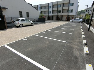 コーエー　アビタシオンの駐車場