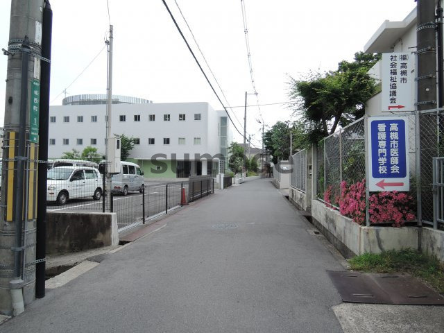 南コヤマビルの周辺