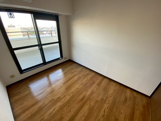 カサセルバ甲南山手の居間・リビング