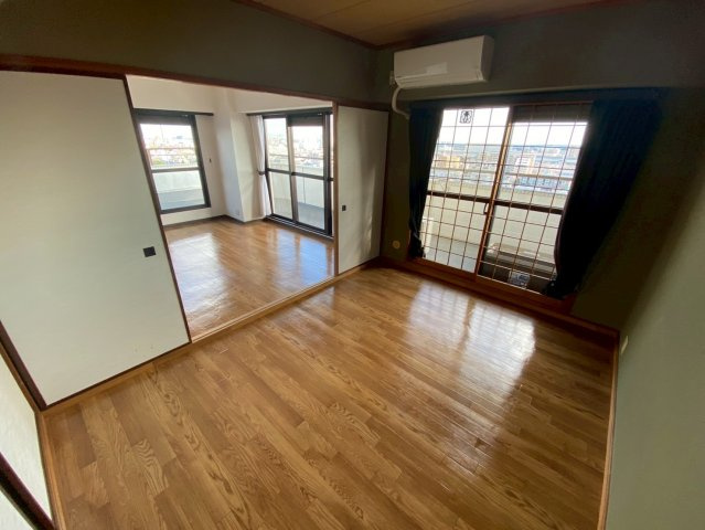 カサセルバ甲南山手の居間・リビング