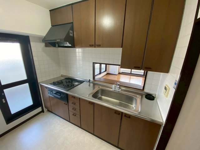 カサセルバ甲南山手のキッチン