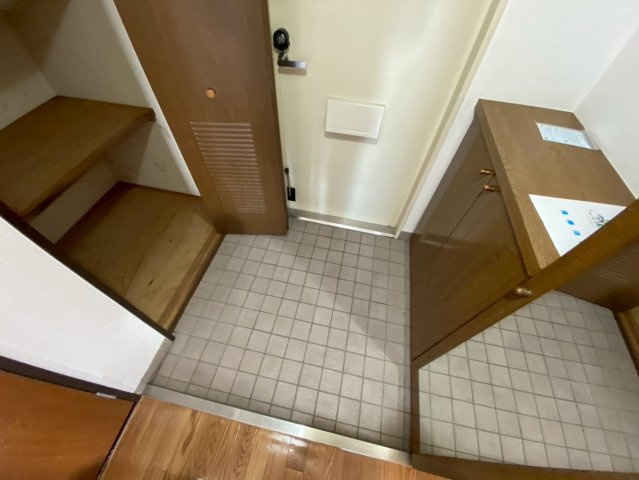 カサセルバ甲南山手の玄関