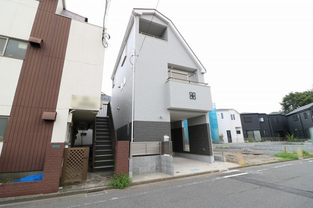 【外観】 | 練馬区東大泉7丁目　未入居一戸建住宅　全5棟　（保谷店） | 利便性に富むアクセス環境が整っています。