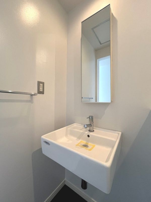 【洗面所】 | カーザ・カスターニャⅣ