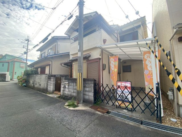 昆陽南３丁目　建築条件無し土地の外観|物件のことはもちろん、教育施設・スーパー・商業施設・公園・公共機関といった周辺の住環境も車でご案内します。ぜひ現地で暮らしやすさなどイメージしてください！