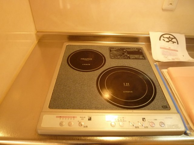 ロイヤルヒルⅡのキッチン